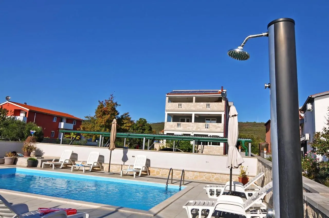 Apartment Tony With Private Pool Sukosan Croatia