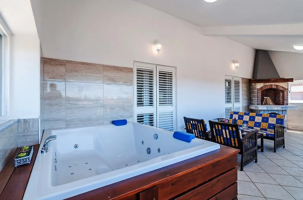 Apartment Tony With Private Pool Sukosan 0*,  Croatia